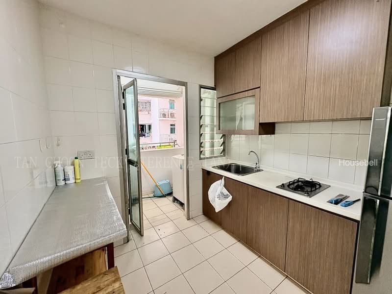 445A Fernvale Road, S$ 2,900 (可协商价格) /月, 732 sqft, 组屋 - 3 A