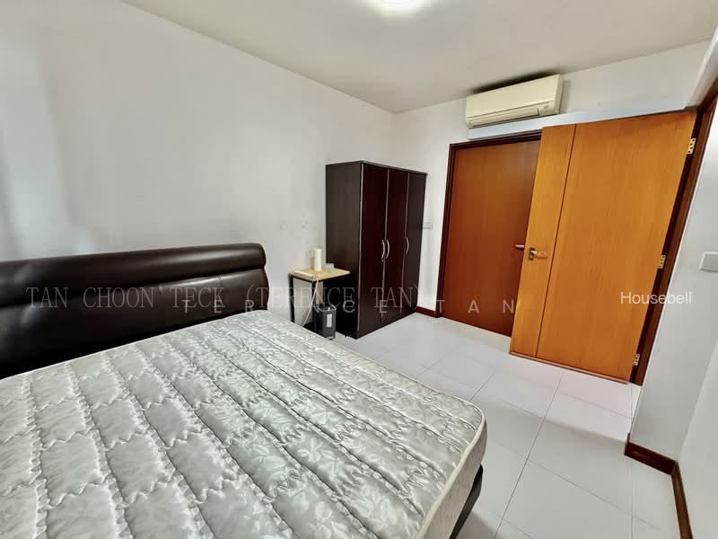 445A Fernvale Road, S$ 2,900 (可协商价格) /月, 732 sqft, 组屋 - 3 A