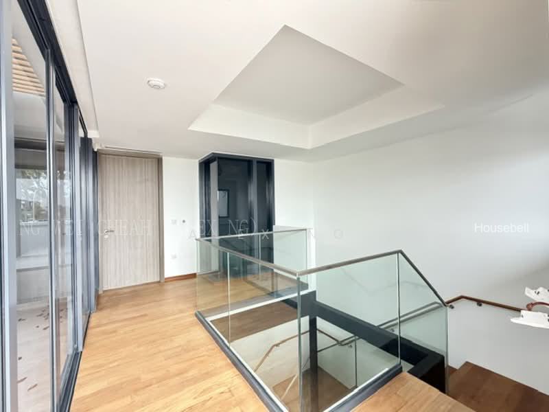 Unblock, Huge Land, Brand New 2.5sty + Basement, Good Layout, Park 2-3 Cars, Accessible, S$ 5,680,000 (可协商价格), 4,684 sqft, 有地 - Terraced House