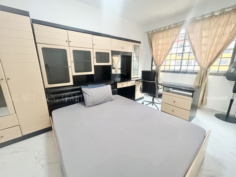 745 Jurong West Street 73(1)