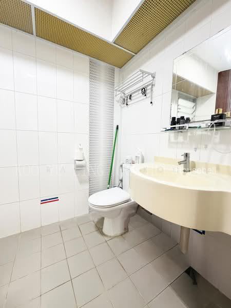 166A Yung Kuang Court, S$ 698,000, 1,216 sqft, 组屋 - 5 A