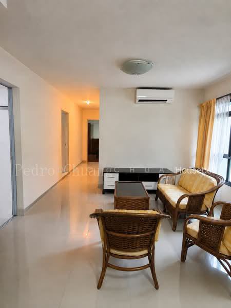 158B Rivervale Crescent, S$ 595,000, 1,012 sqft, 组屋 - 4 A