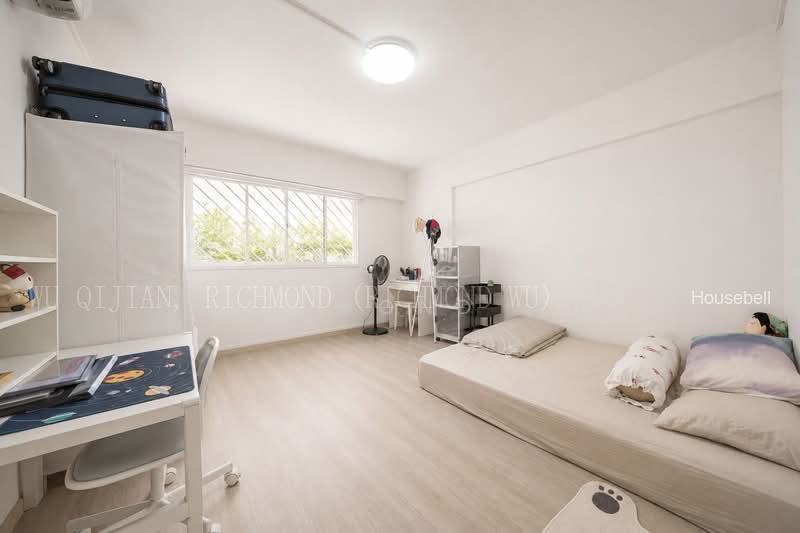 542 Bukit Batok Street 52, S$ 819,999, 1,571 sqft, 组屋 - Executive Maisonette