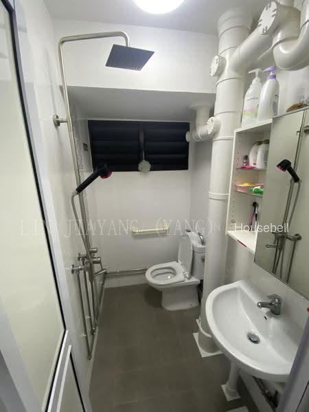 49 Strathmore Avenue, S$ 1,200 /月, 组屋 - 4 A