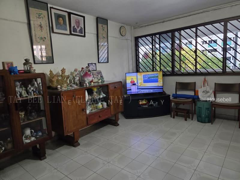 17 Marine Terrace, S$ 850 /月, 组屋 - 4 STD