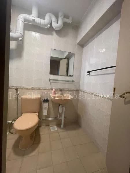 980B Buangkok Crescent, S$ 950 /mo, HDB - 5 I