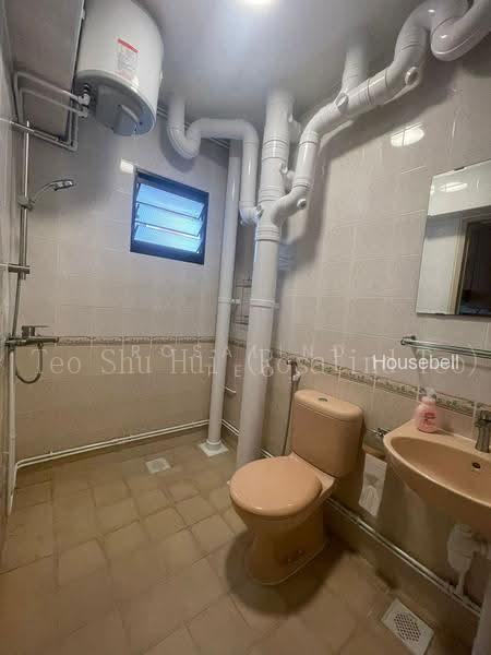 980B Buangkok Crescent, S$ 950 /mo, HDB - 5 I