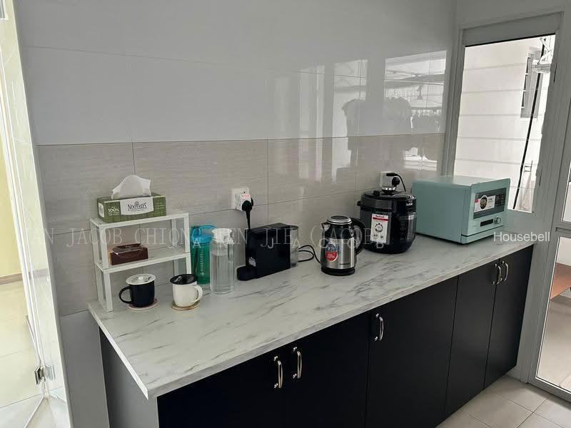 618B Tampines Street 61, S$ 4,000 (最低价格) /月, 1,001 sqft, 组屋 - 4 A