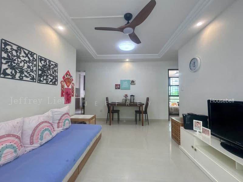 35 Eunos Crescent, S$ 658,000, 646 sqft, HDB - 3 A