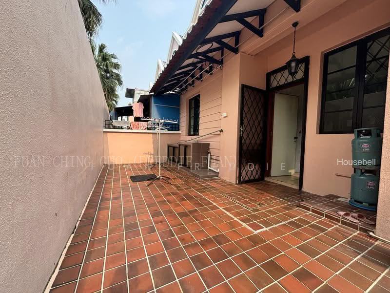 Corner Terrace Land size 3644 built-in 3154 6 Bedrooms & 5 Baths, S$ 7,980 (最低价格) /月, 3,154 sqft, 有地 - Corner Terrace