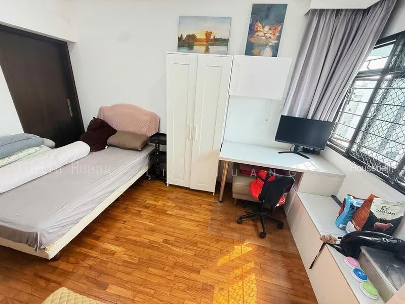 653B Jurong West Street 61, S$ 5,000 (可协商价格) /月, 1,184 sqft, 组屋 - 5 A