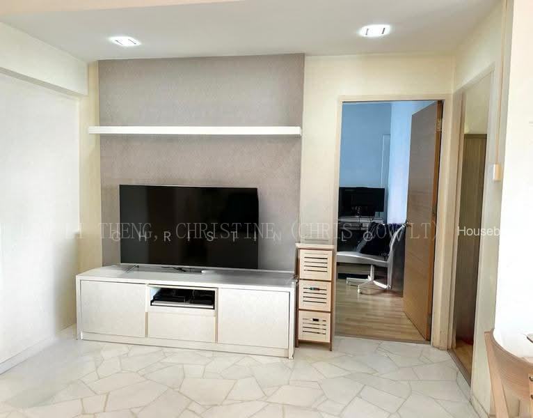 304 Jurong East Street 32, S$ 558,000, 1,012 sqft, 组屋 - 4 NG