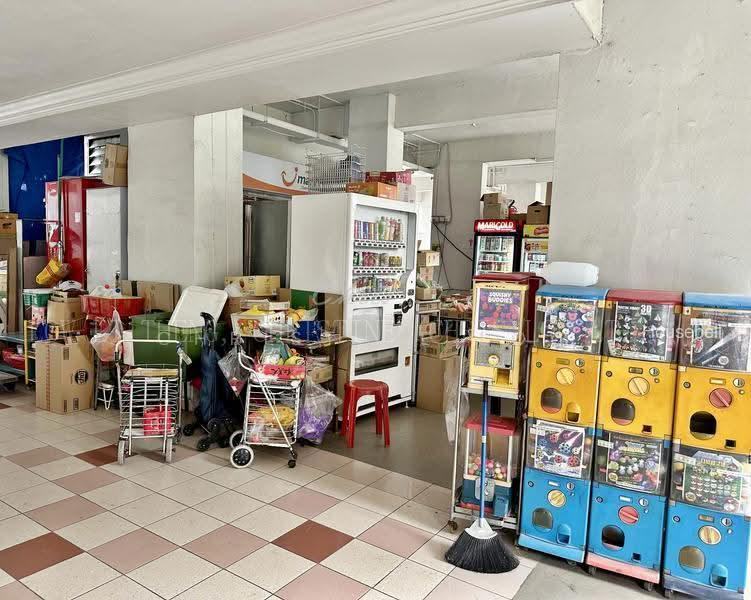 304 Jurong East Street 32, S$ 558,000, 1,012 sqft, 组屋 - 4 NG