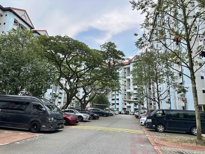 304 Jurong East Street 32, S$ 558,000, 1,012 sqft, 组屋 - 4 NG