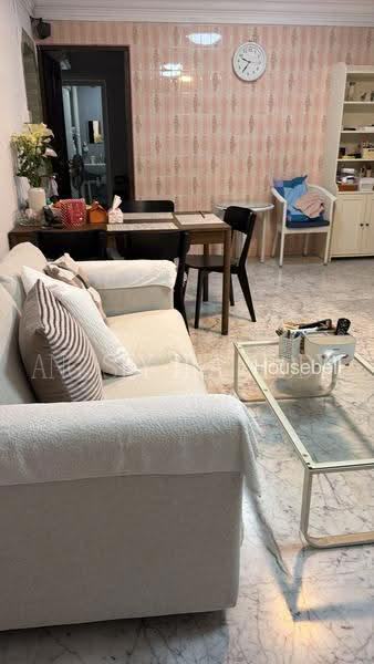 528 Jurong West Street 52(1)