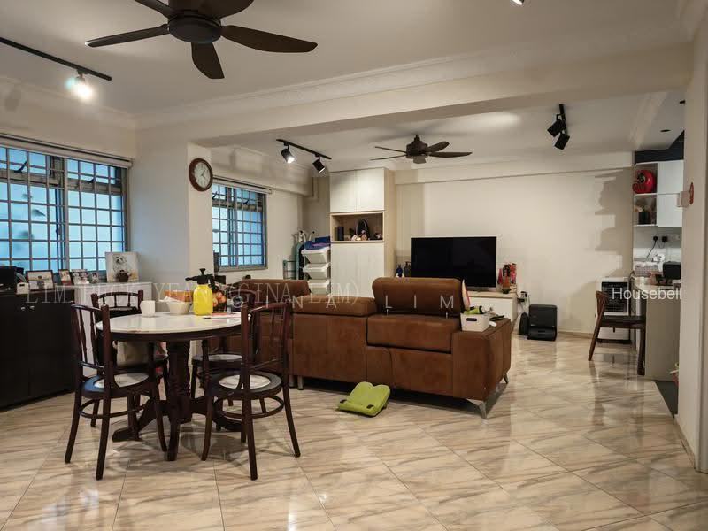 30A Holland Close, S$ 1,200 /月, 组屋 - 4 A