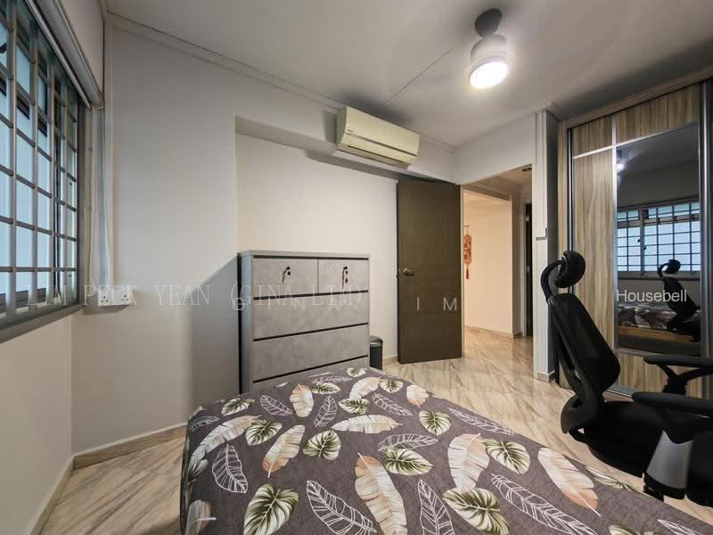 30A Holland Close, S$ 1,200 /月, 组屋 - 4 A