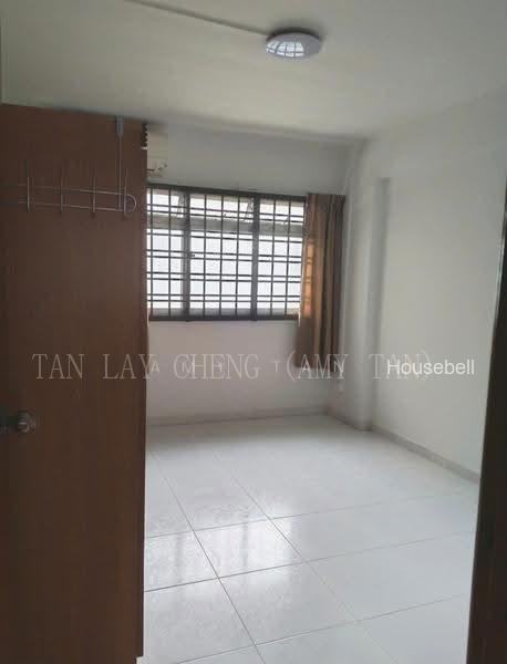 880 Woodlands Street 82, S$ 555,000, 1,130 sqft, HDB - 4 A
