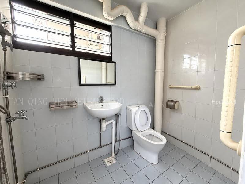 172 Bishan Street 13, S$ 945,000, 1,302 sqft, 组屋 - 5 I