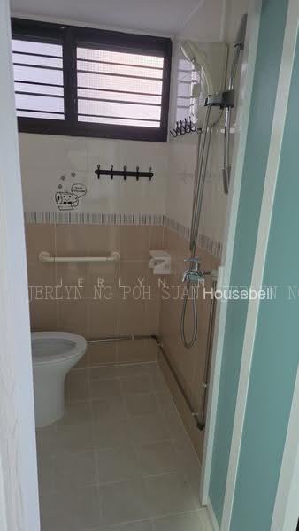 602 Ang Mo Kio Avenue 5, S$ 800 /mo, HDB - 3 NG