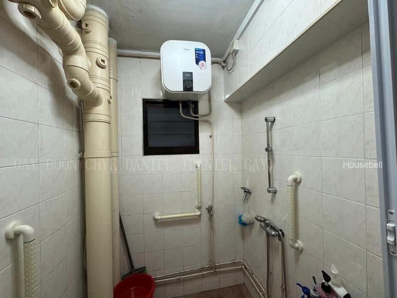 665B Jurong West Street 64, S$ 800,000 (可协商价格), 1,399 sqft, 组屋 - Executive Apartment