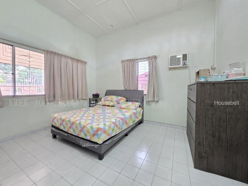 D16 Single Storey 3600 sqft Land Semi Detached For Redevelopment or Rebuild - Upper Changi Road, S$ 6,650,000, 2,000 sqft, Landed - Semi-Detached House