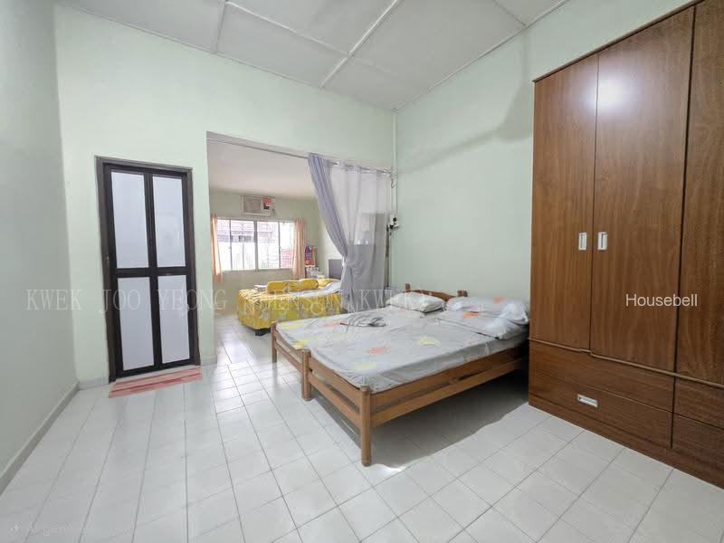 D16 Single Storey 3600 sqft Land Semi Detached For Redevelopment or Rebuild - Upper Changi Road, S$ 6,650,000, 2,000 sqft, Landed - Semi-Detached House