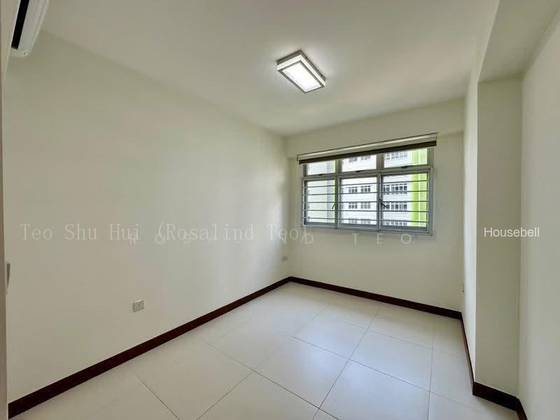 523B Tampines Central 7, S$ 668,888 (Negotiable), 721 sqft, HDB - 3 A