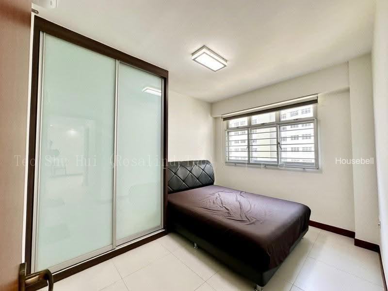 523B Tampines Central 7, S$ 668,888 (Negotiable), 721 sqft, HDB - 3 A