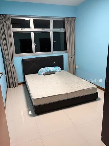 Room for rent in 449B Bukit Batok West Avenue 9, 117