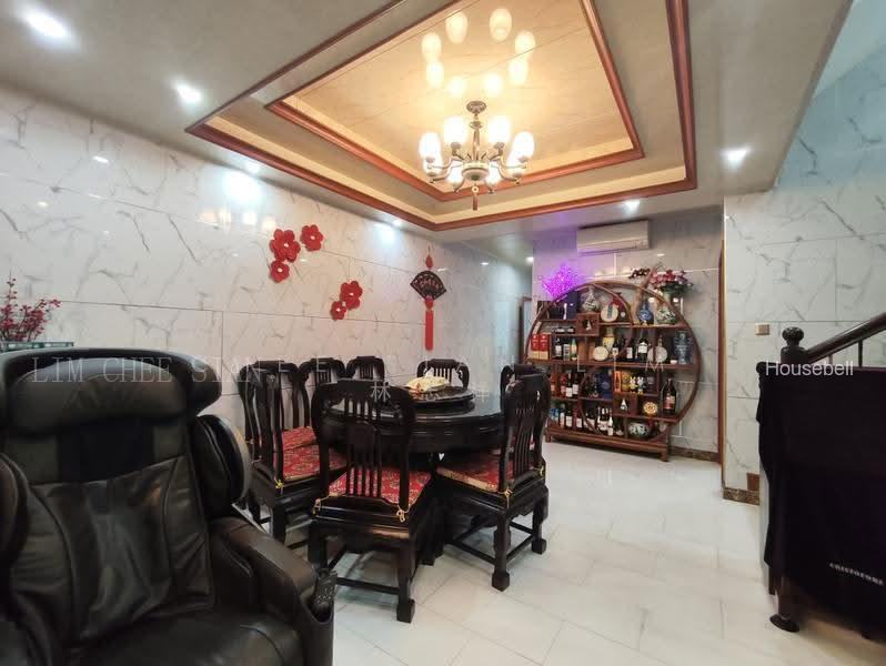 Woodgrove Estate, S$ 2,800,000 (Negotiable), 3,000 sqft, Landed - Terraced House