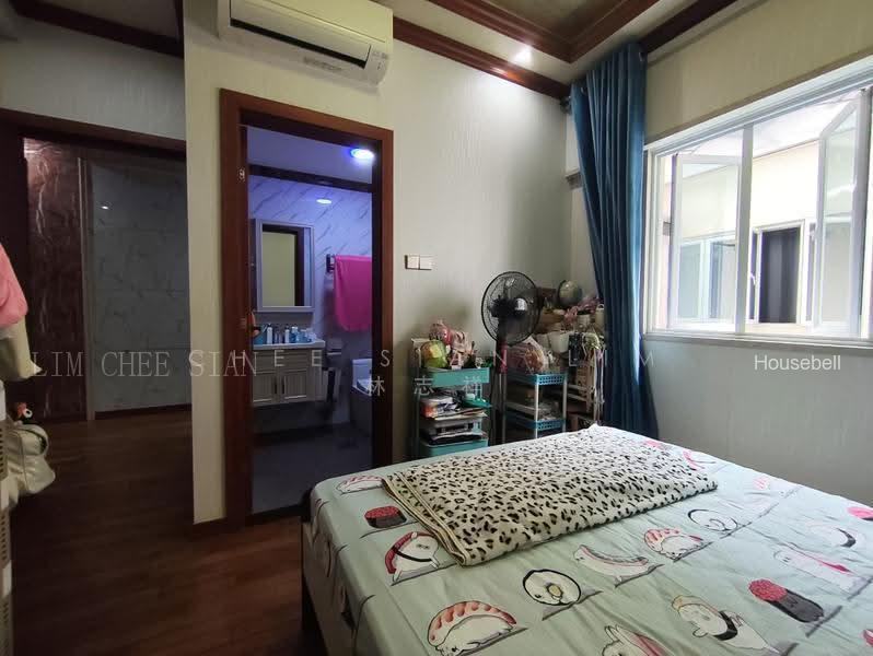 Woodgrove Estate, S$ 2,800,000 (Negotiable), 3,000 sqft, Landed - Terraced House