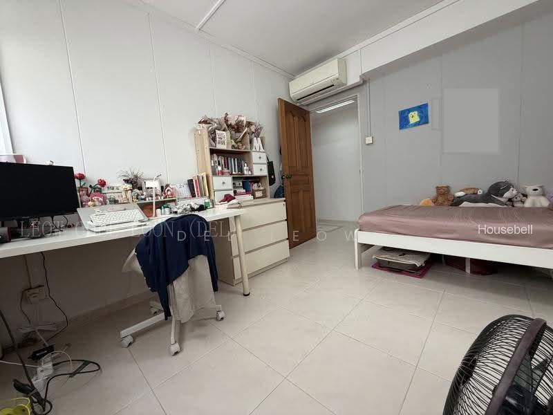281 Toh Guan Road, S$ 795,000, 1,291 sqft, HDB - 5 I