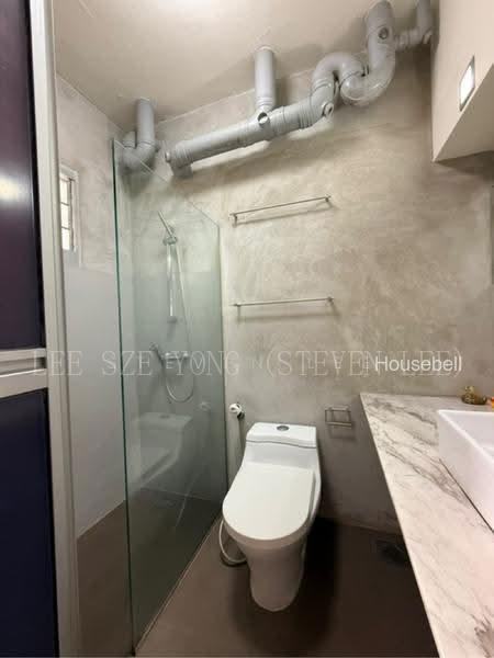 351 Ang Mo Kio Street 32, S$ 1,350 /mo, HDB - 2 Generic