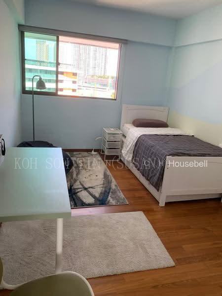381 Clementi Avenue 5, S$ 1,500 /mo, HDB - 4 NG