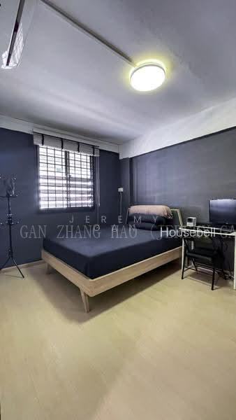 6 Beach Road, S$ 325,000, 452 sqft, HDB - 2 STD