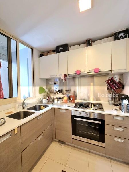 The Estiva, S$ 5,700 /mo, 980 sqft, Condos - Apartment