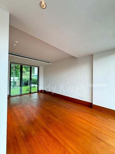 Holland Tower, S$ 62,000 /mo, 11,600 sqft, Landed - Bungalow House