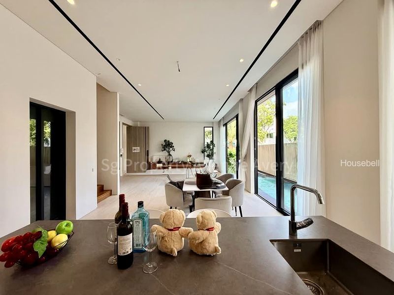 Hillcrest Road, S$ 14,880,000, 3,130 sqft, 有地 - Semi-Detached House