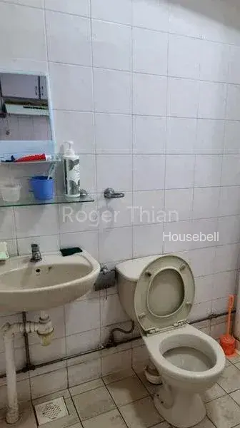 123A Rivervale Drive, S$ 550 /月, 180 sqft, 组屋 - 4 A