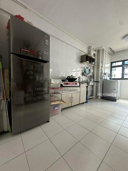 316 Hougang Avenue 7(5)