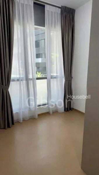 Haus On Handy(1)