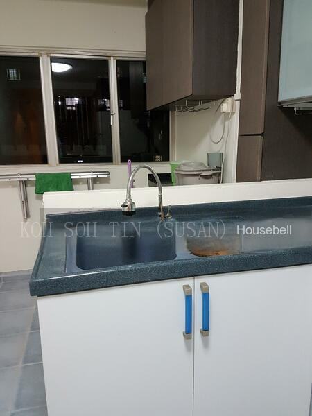211 Ang Mo Kio Avenue 3, S$ 480,000 (可协商价格), 721 sqft, 组屋 - 3 NG