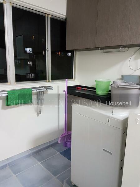 211 Ang Mo Kio Avenue 3, S$ 480,000 (可协商价格), 721 sqft, 组屋 - 3 NG