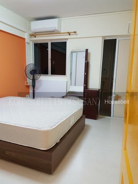 211 Ang Mo Kio Avenue 3, S$ 480,000 (可协商价格), 721 sqft, 组屋 - 3 NG
