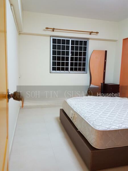 211 Ang Mo Kio Avenue 3, S$ 480,000 (可协商价格), 721 sqft, 组屋 - 3 NG