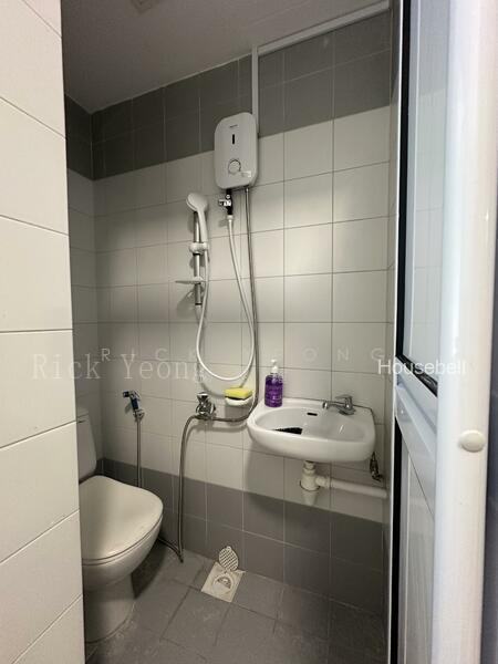 Lakeholmz, S$ 1,280 (Starting From) /mo, Condos - Condominium