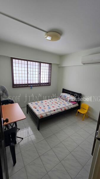 727 Yishun Street 71