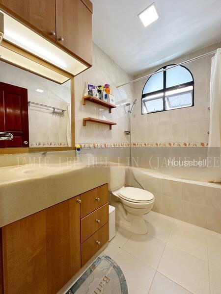 The Watercrest, S$ 1,025,000 (可协商价格), 861 sqft, 公寓 - Condominium