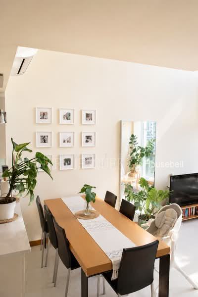 Strata, S$ 2,400,000 (可协商价格), 1,066 sqft, 公寓 - Apartment